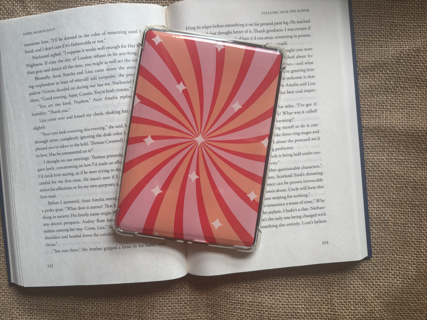Retro Kindle Insert Set - 8 Groovy Aesthetic E-Reader Designs