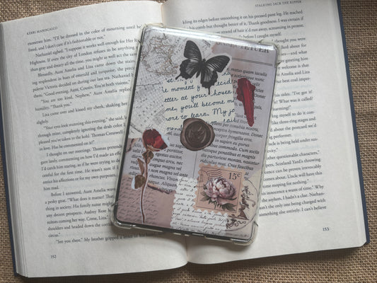Vintage Collage Kindle Insert – Dark Academia E-Reader Decor