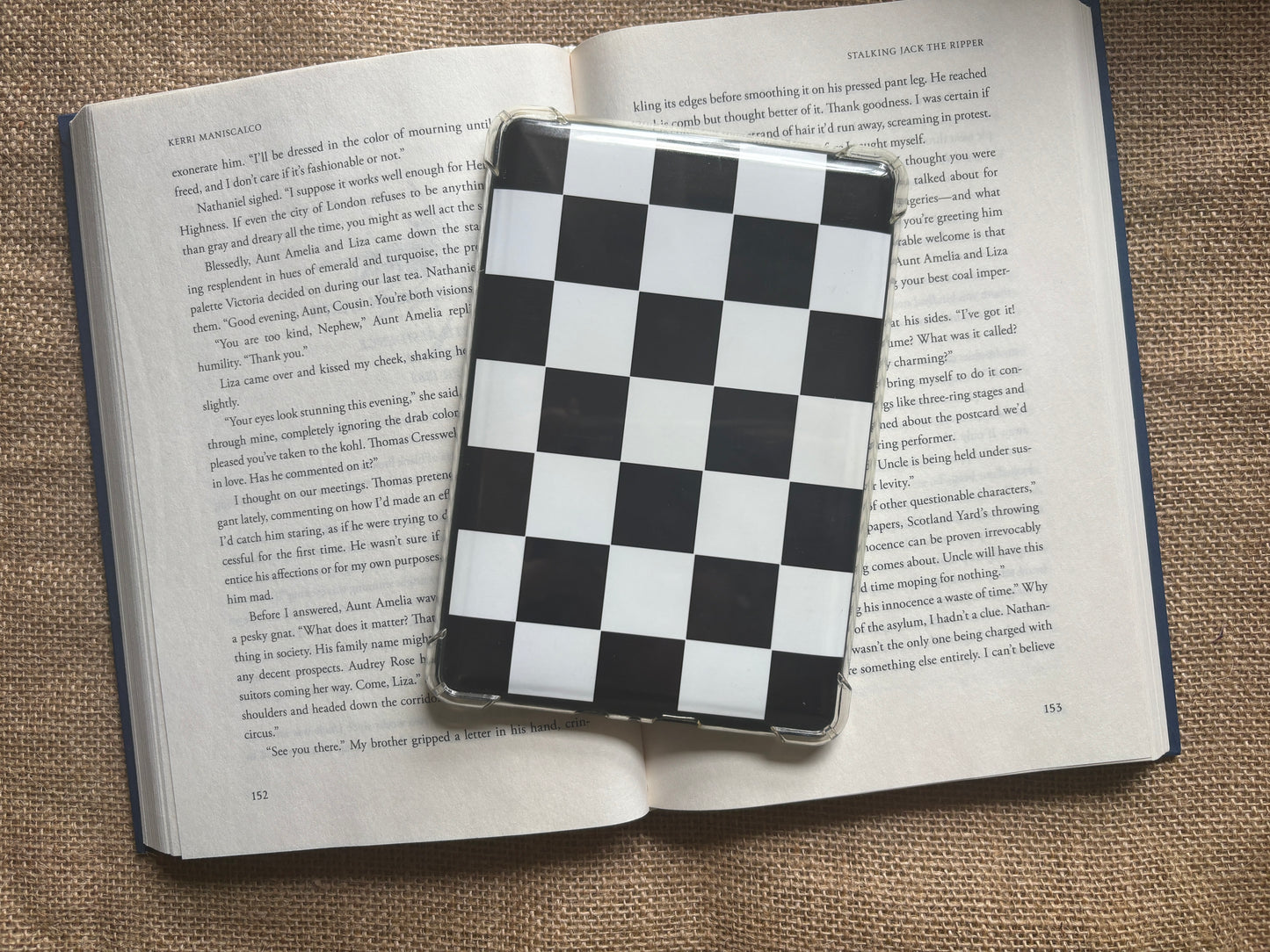 Checkerboard Kindle Insert Set