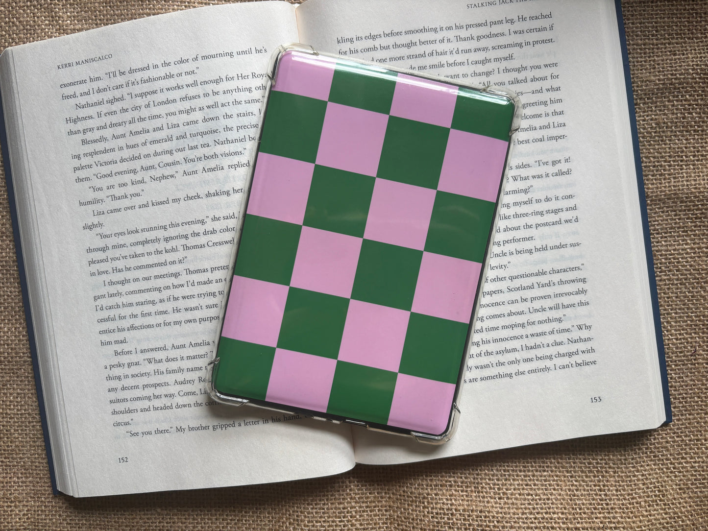 Checkerboard Kindle Insert Set