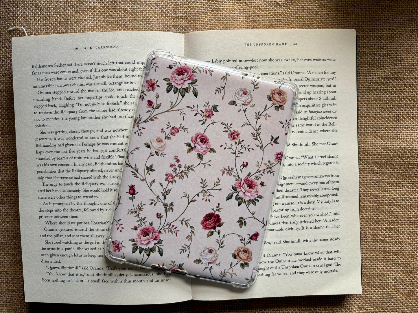 Vintage Floral Kindle Case Insert