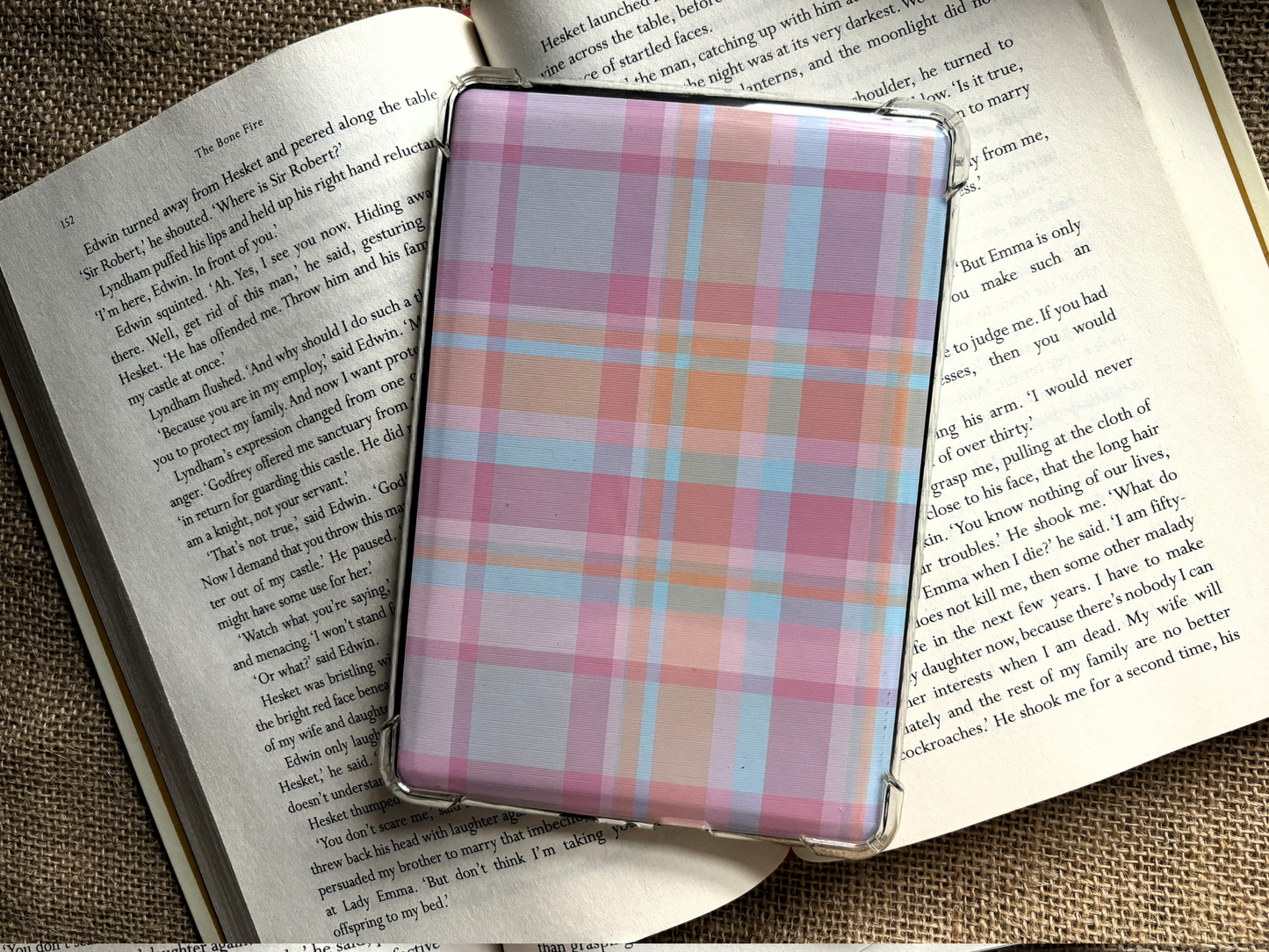 Tarten Plaid Kindle Case Insert Collection