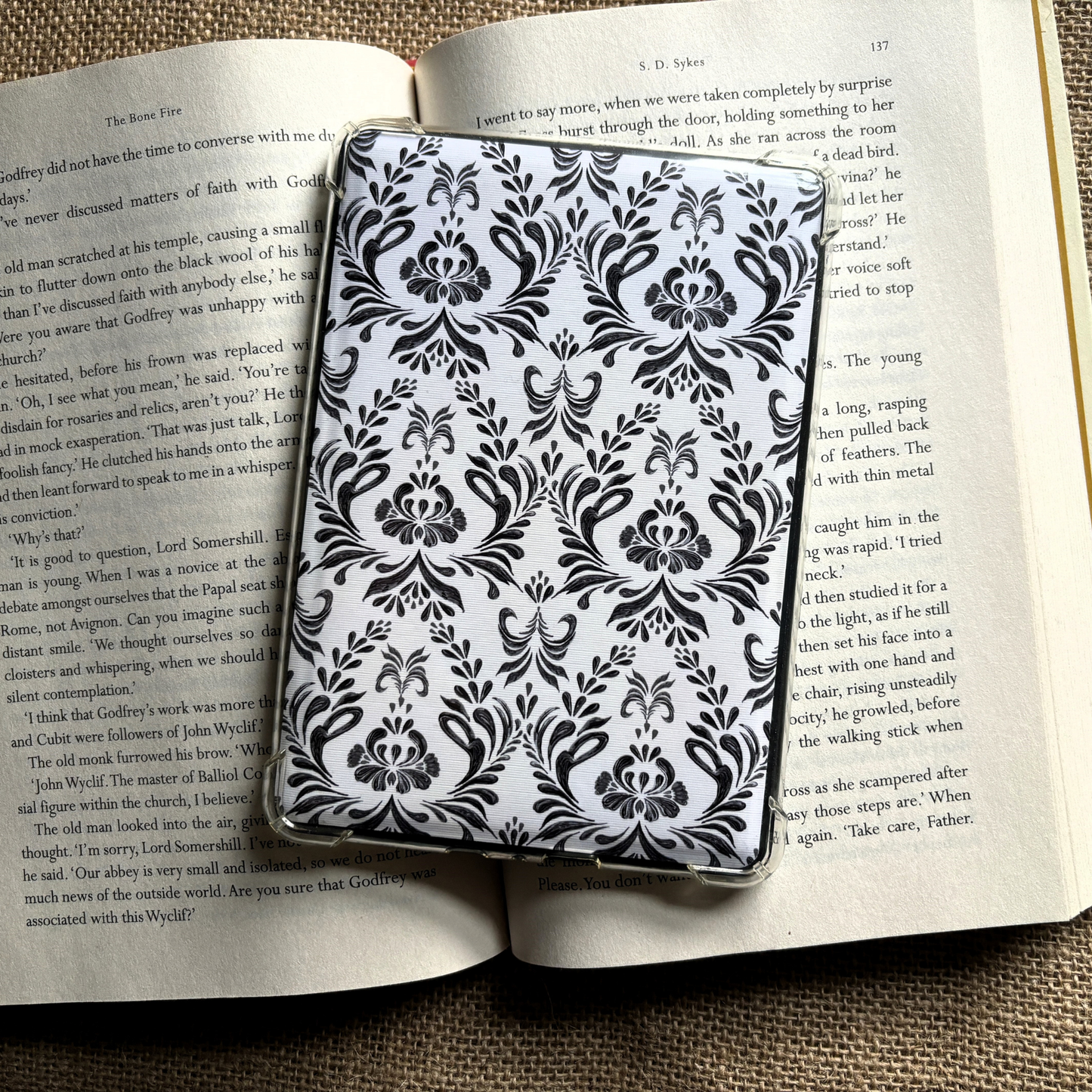 Vintage Inspired Kindle Case Insert Collection