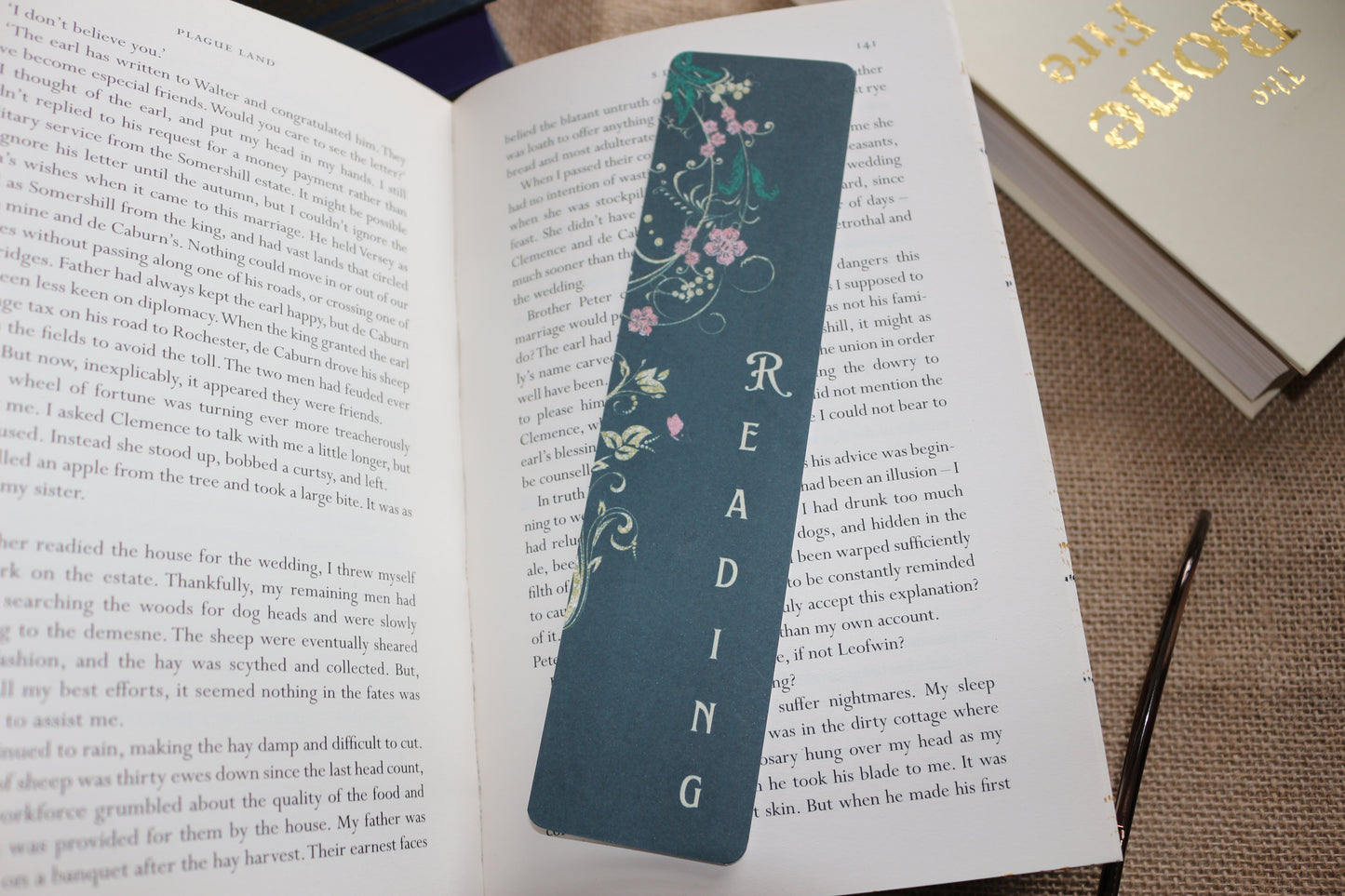 Victorian Glamour Reading Bookmark