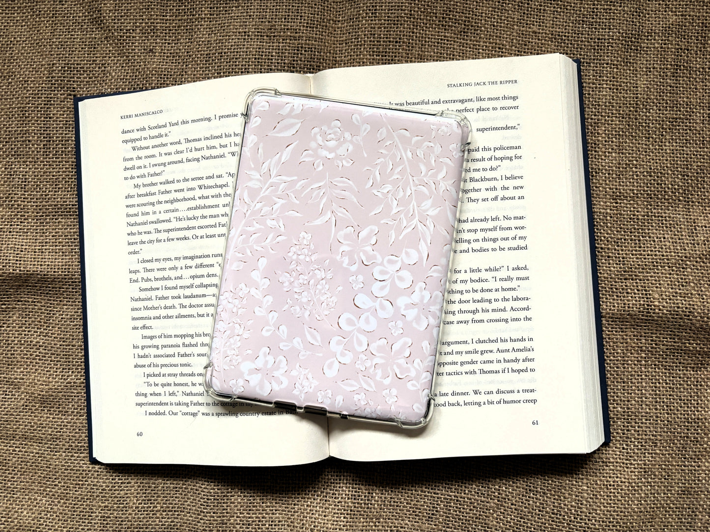Coquette Kindle Insert Set – Soft Girl Aesthetic Design